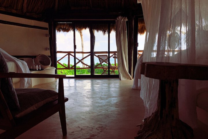 Room 8 of 26