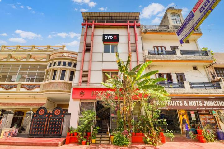 Hotel O Fiesta