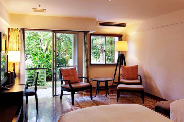 Room 20 of 103