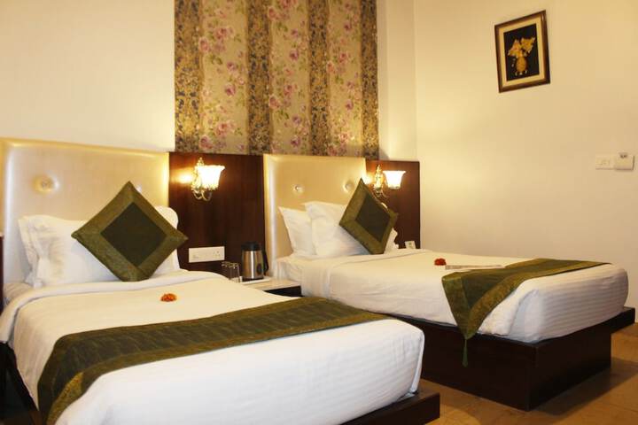 Room 40 of 84