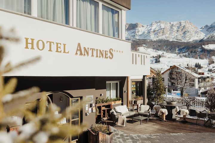 Hotel 67 of 73