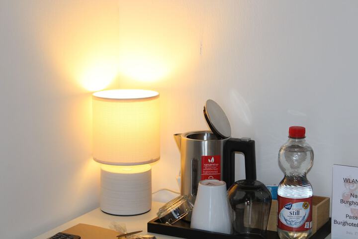 Room 30 of 53