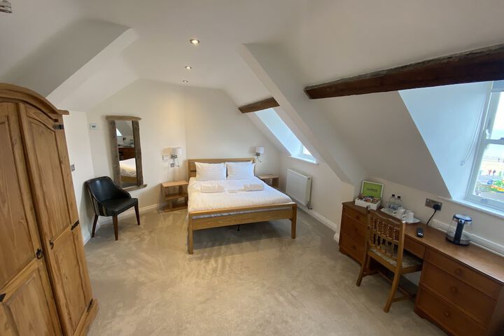 Room 48 of 93