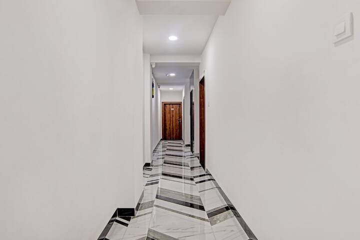 Hotel Interior 3 of 28