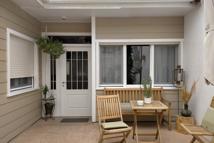 Terrace/Patio 27 of 50