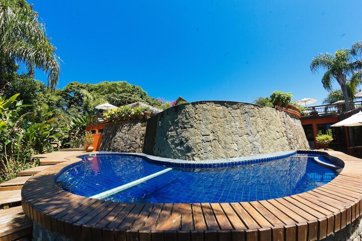 Pool 64 of 133