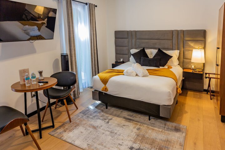 Room 54 of 329