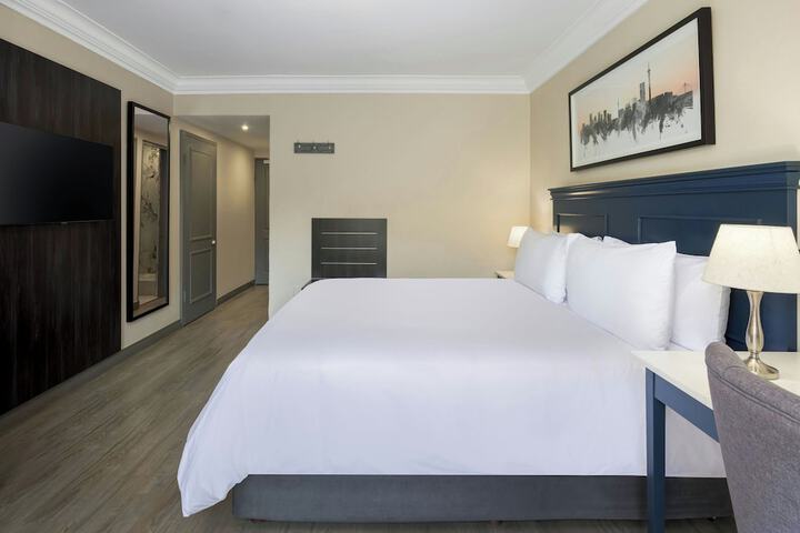 Room 20 of 131