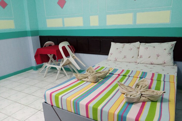 Room 12 of 41