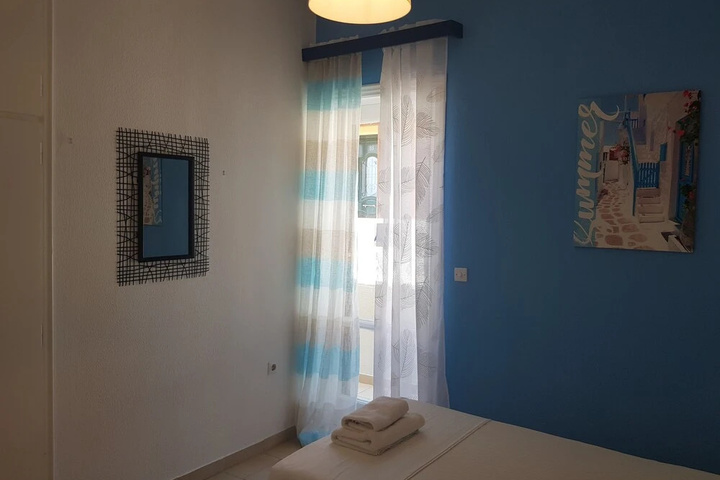 Room 3 of 15