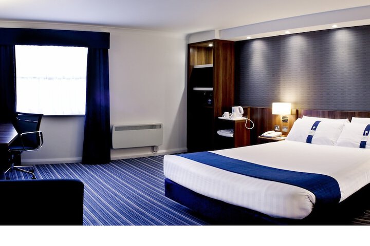 Room 16 of 78