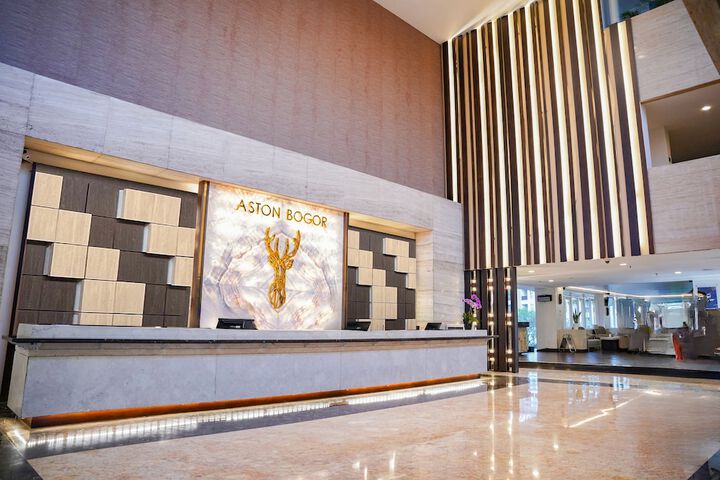Hotel Interior 2 of 58
