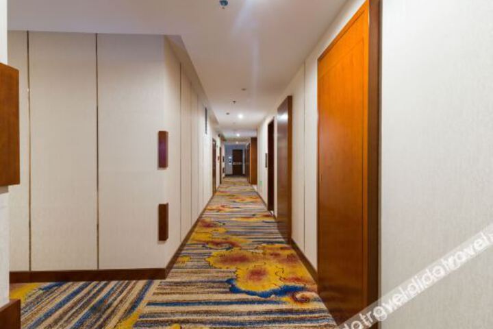Hotel Interior 16 of 33