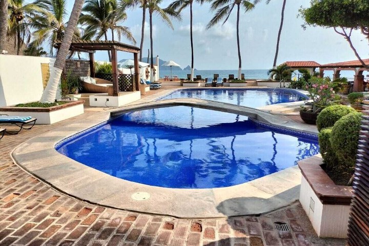Pool 17 of 22