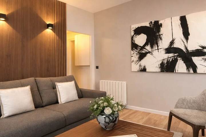 Room 74 of 159