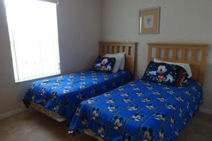 Room 15 of 52
