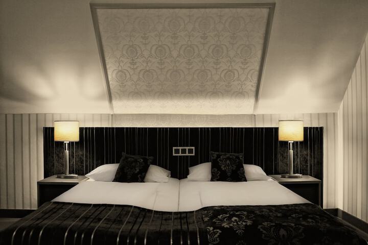Room 18 of 89