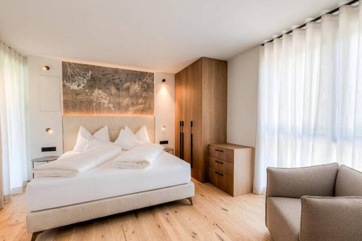 Room 10 of 59
