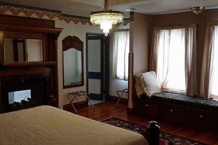 Room 26 of 59