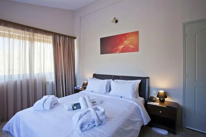 Room 12 of 13