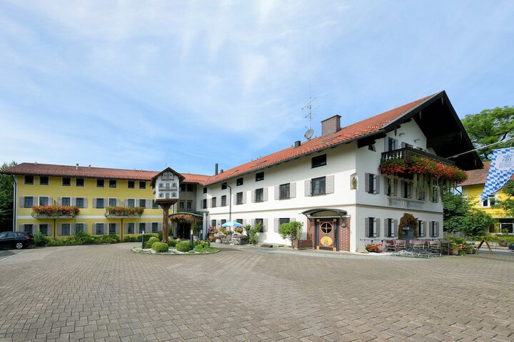 Hotel Neuwirt in Sauerlach