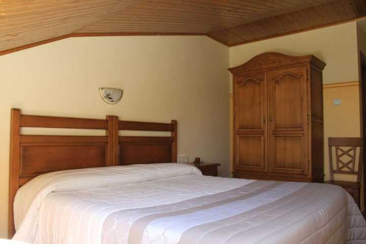 Room 13 of 51