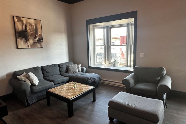 Room 18 of 32