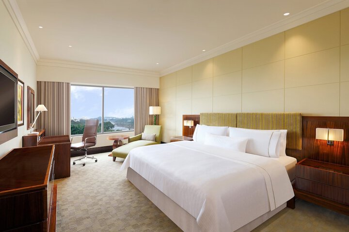 Room 20 of 109