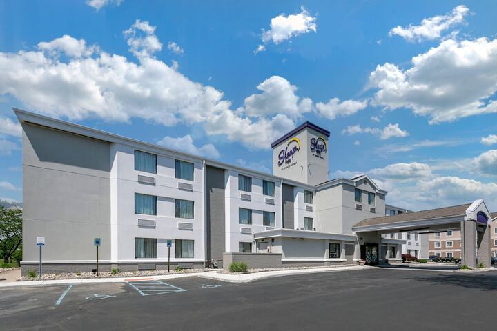 Hotel 48 of 49