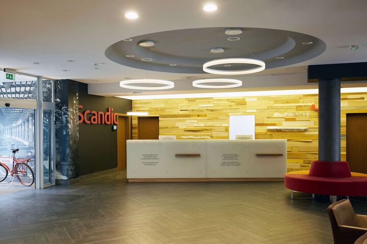 Lobby Entry