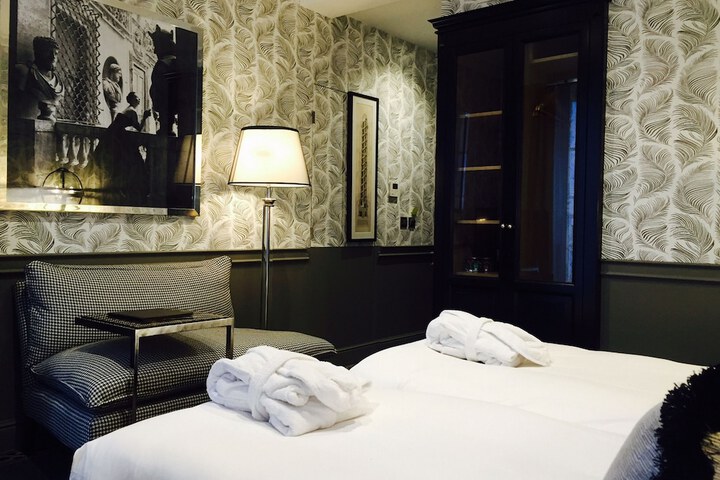 Room 13 of 45