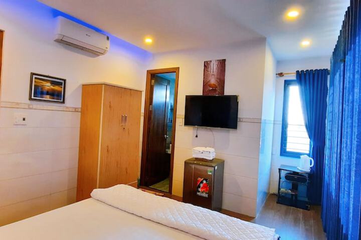 Room 14 of 73