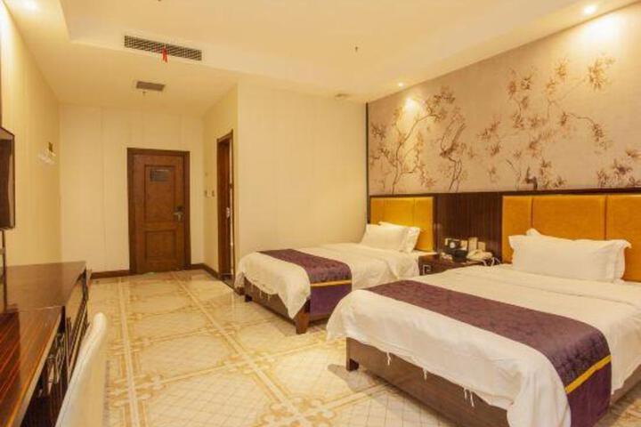 Runzhixin Hot Spring Hotel