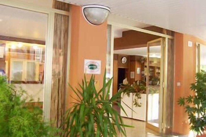Hotel 38 of 42