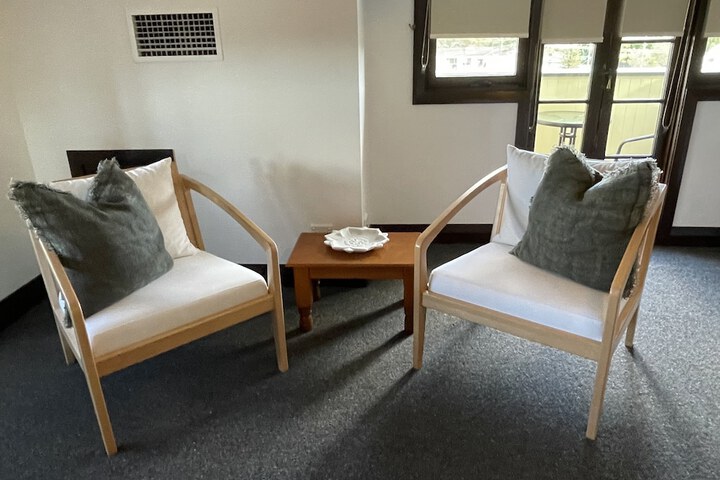 Room 15 of 43