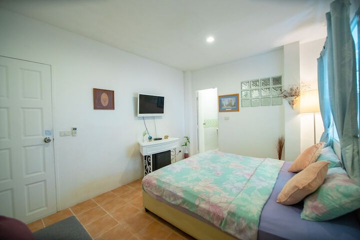 Room 13 of 91