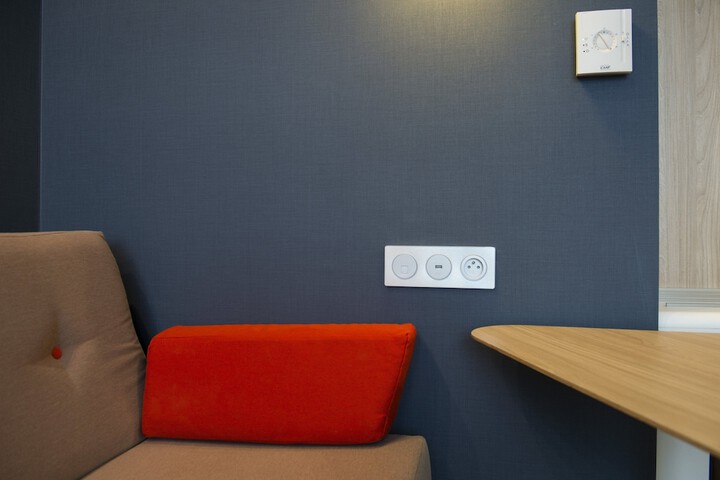 Room amenity