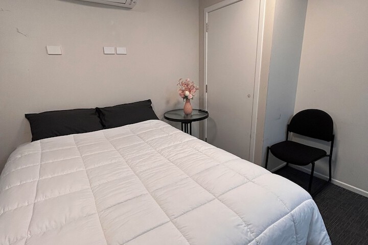 Room 7 of 81