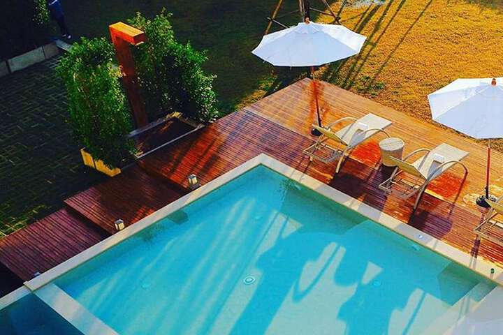 Pool 38 of 63