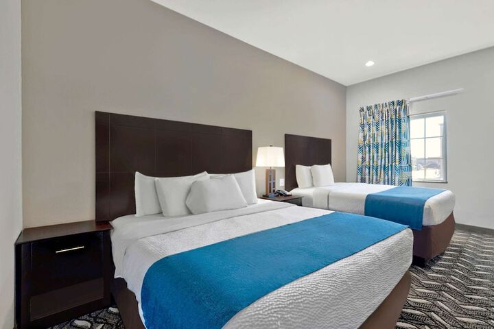 Room 15 of 26