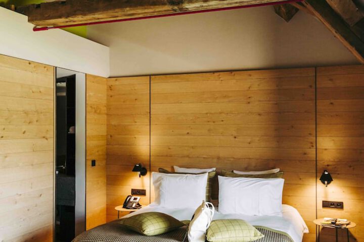 Room 13 of 57