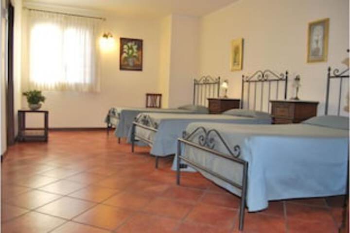 Room 5 of 54