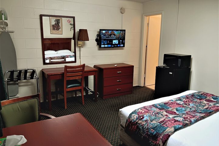 Room 15 of 20