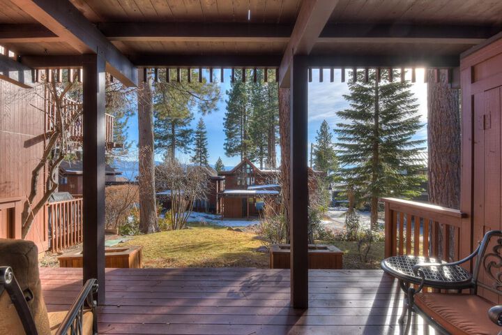 Terrace/Patio 25 of 28