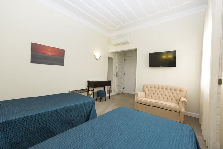 Room 15 of 57
