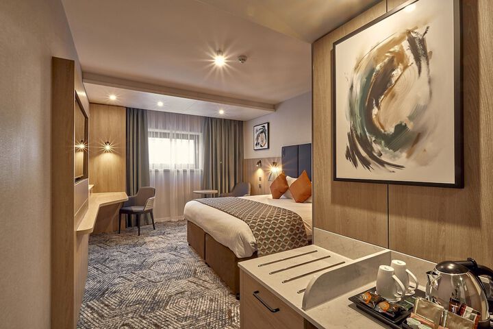 Room 12 of 78