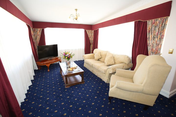 Room 20 of 42