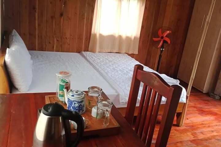 Room 15 of 44