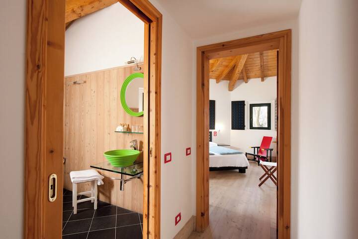 Room 19 of 75