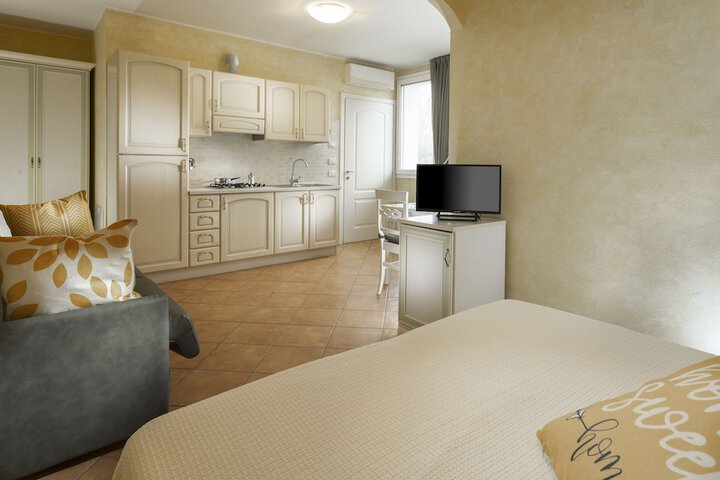 Room 9 of 58